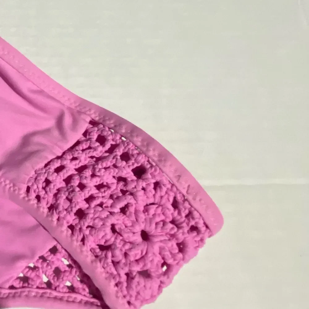 Frankie's Bikinis Crocheted Pink Bikini‎ Bottom